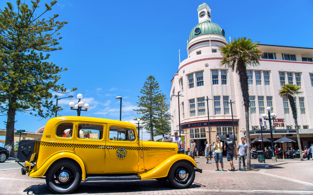 Classic Cars in Napier, New Zealand jigsaw puzzle in Cars & Bikes puzzles on TheJigsawPuzzles.com