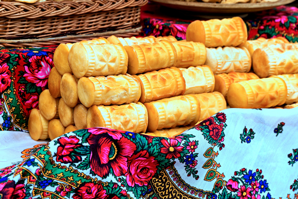 Fromage fumé traditionnel, Pologne jigsaw puzzle in Nourriture et boulangerie puzzles on TheJigsawPuzzles.com