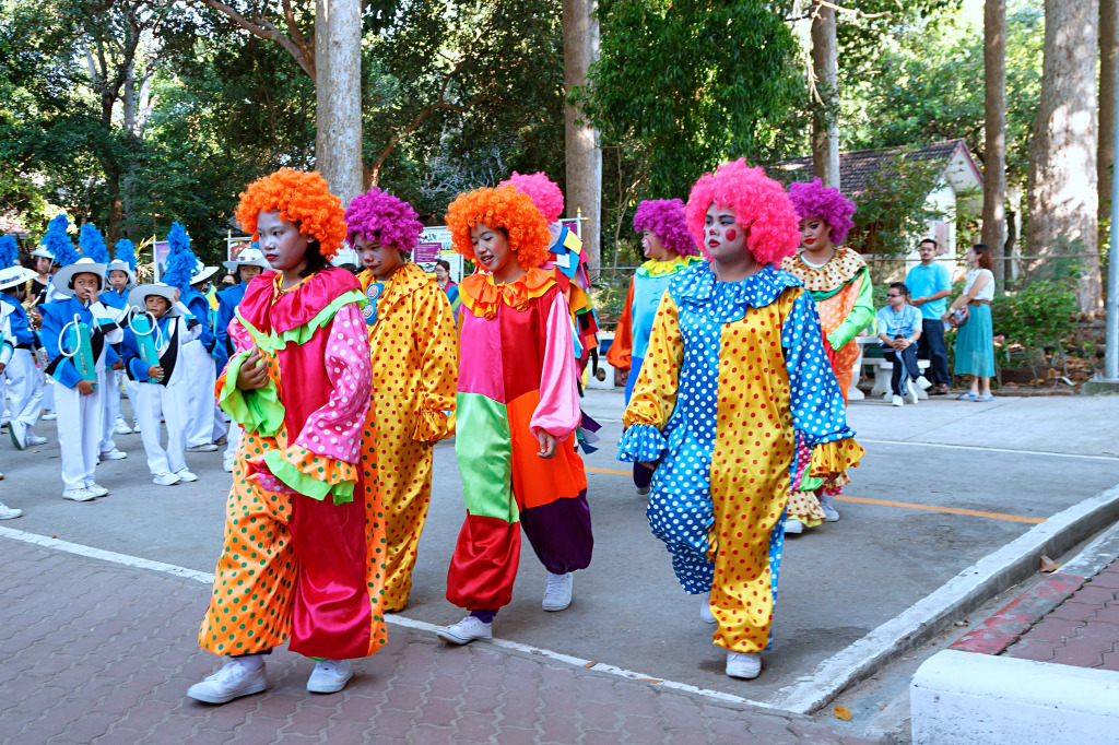 Parade on Annual Sports Day in Thailand jigsaw puzzle in People puzzles on TheJigsawPuzzles.com