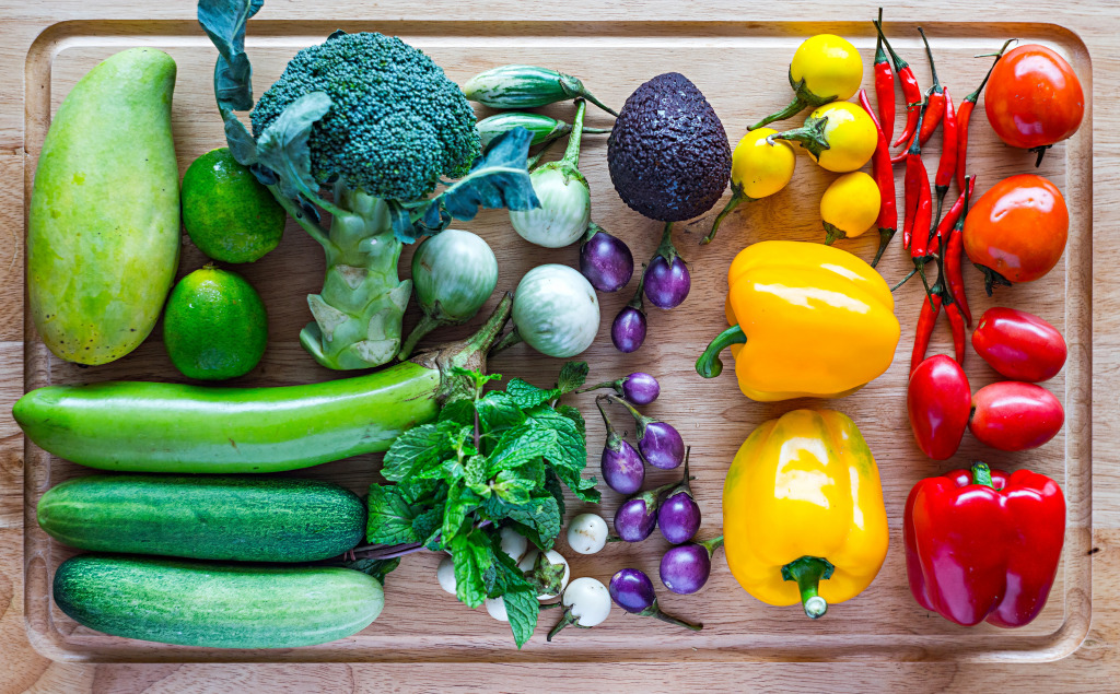 Assorted Vegetables on a Wooden Board jigsaw puzzle in Fruits & Veggies puzzles on TheJigsawPuzzles.com