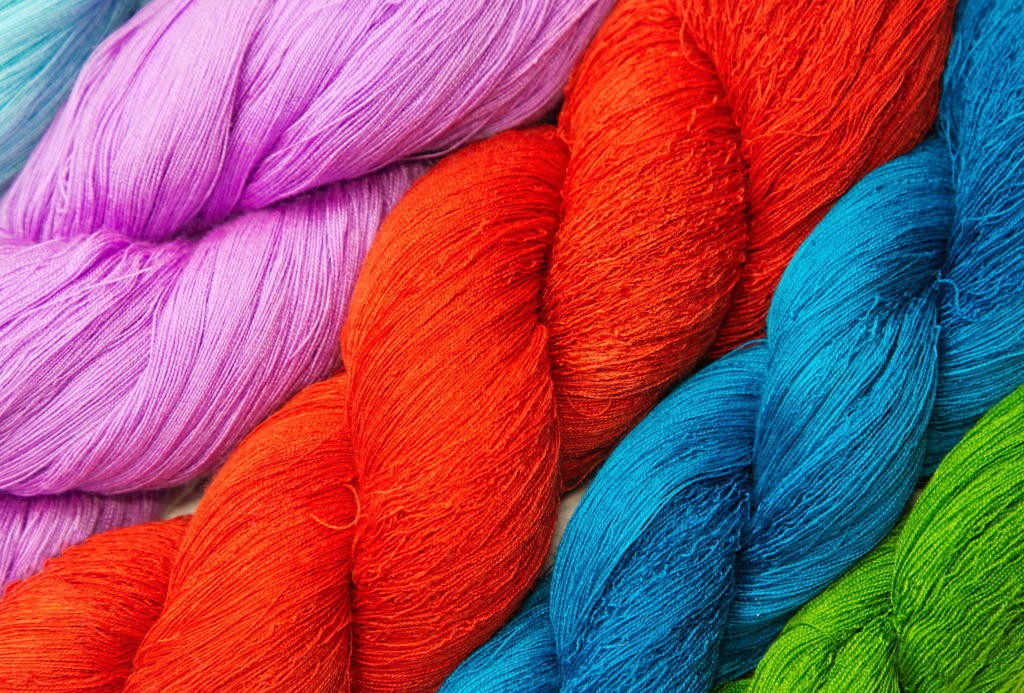 Colorful Threads jigsaw puzzle in Macro puzzles on TheJigsawPuzzles.com