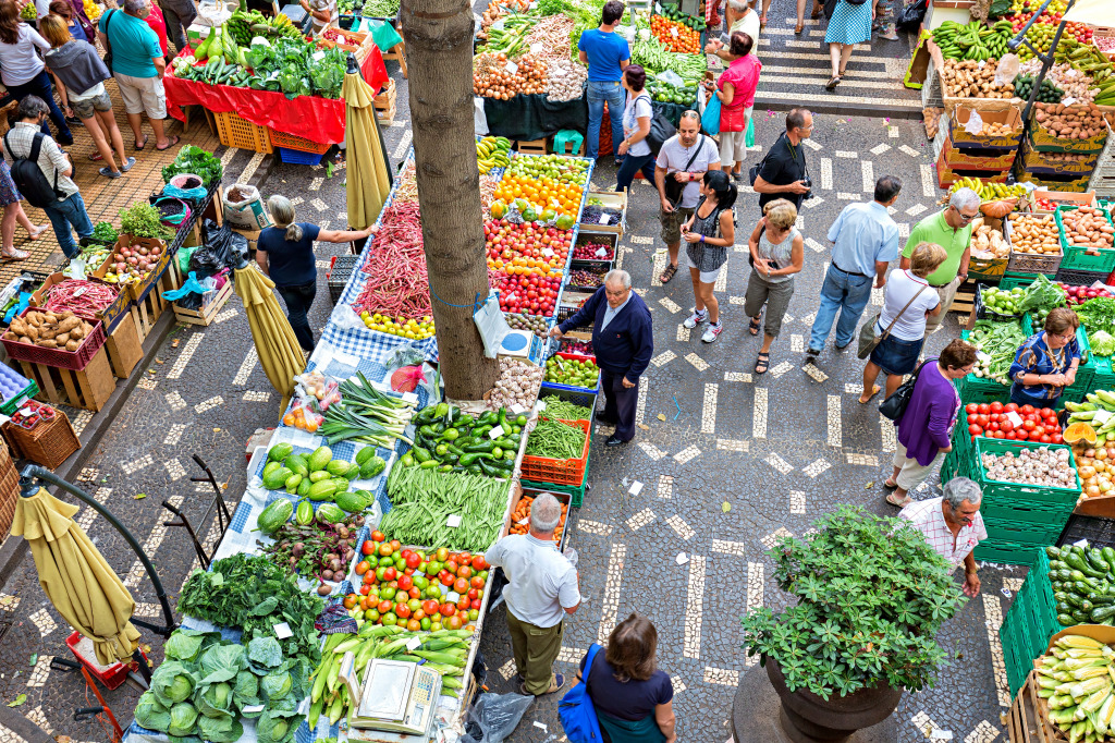 Mercado dos Lavradores Market, Funchal, Madeira jigsaw puzzle in Fruits & Veggies puzzles on TheJigsawPuzzles.com