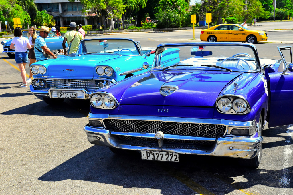 Oldtimer in Havanna, Kuba jigsaw puzzle in Autos & Motorräder puzzles on TheJigsawPuzzles.com