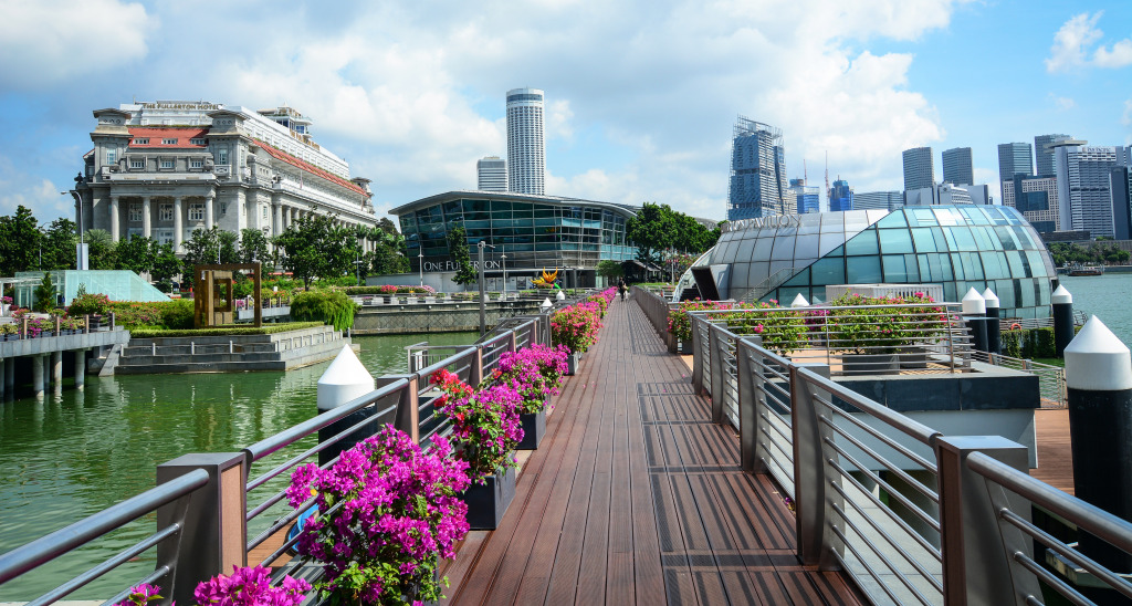 Pont piétonnier en bois, Marina Bay, Singapour jigsaw puzzle in Ponts puzzles on TheJigsawPuzzles.com