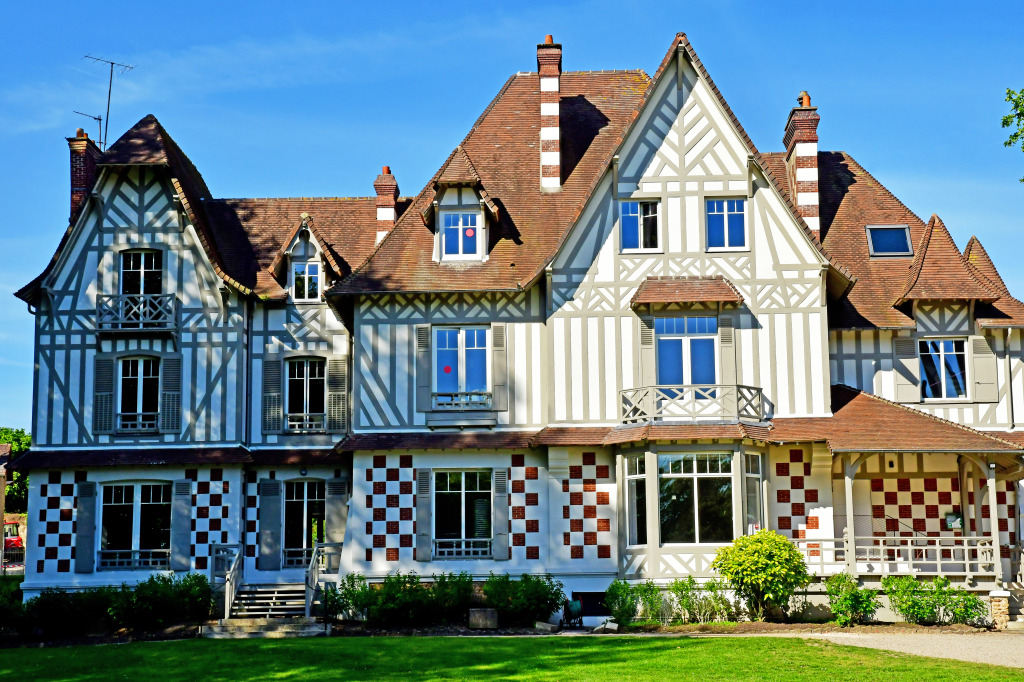 Picturesque Maison des Buissons, France jigsaw puzzle in Street View puzzles on TheJigsawPuzzles.com