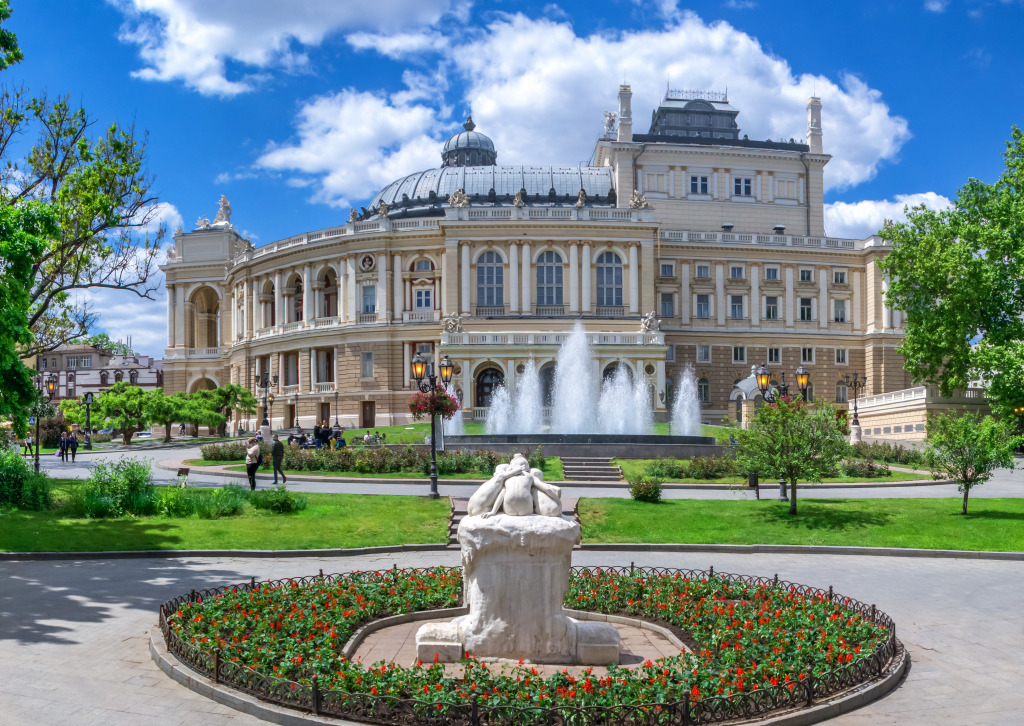 Theaterplatz in Odessa, Ukraine jigsaw puzzle in Wasserfälle puzzles on TheJigsawPuzzles.com