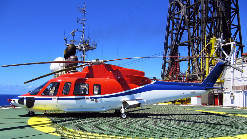 A Helicopter jigsaw puzzle in Aviation puzzles on TheJigsawPuzzles.com