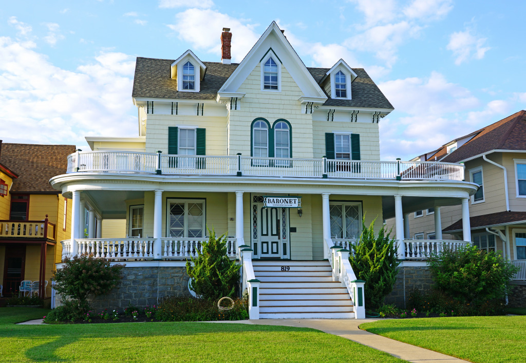 Historic Victorian Houses in Cape May, NJ, USA jigsaw puzzle in Street View puzzles on TheJigsawPuzzles.com