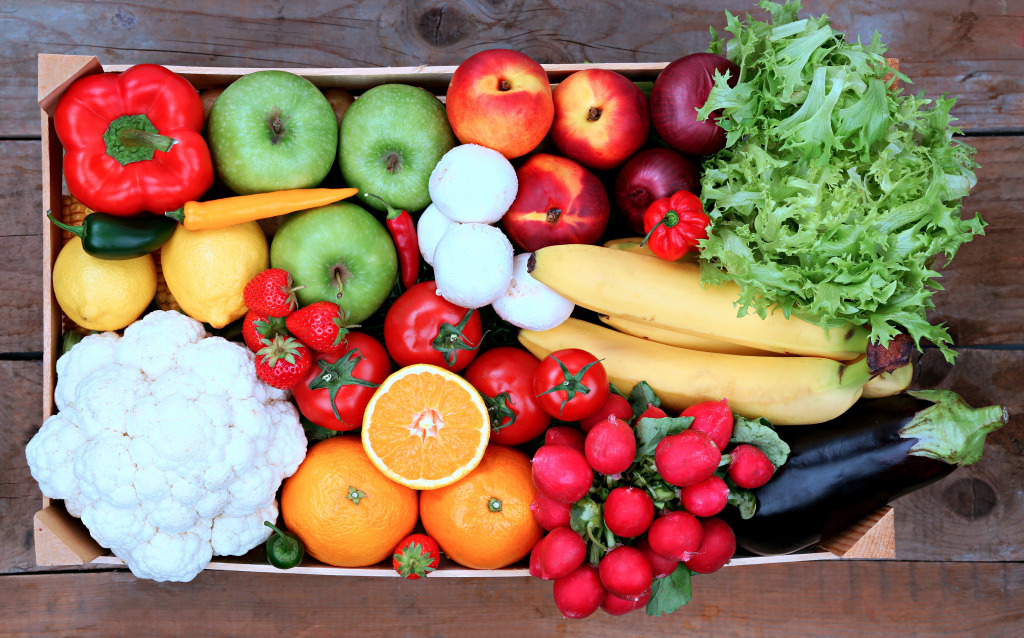 A Box full of Fruits and Vegetables jigsaw puzzle in Fruits & Veggies puzzles on TheJigsawPuzzles.com