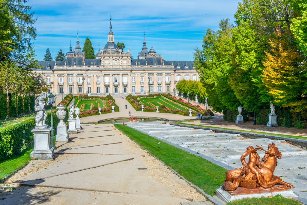 Royal Palace of La Granja de San Ildefonso, Spain jigsaw puzzle in Castles puzzles on TheJigsawPuzzles.com