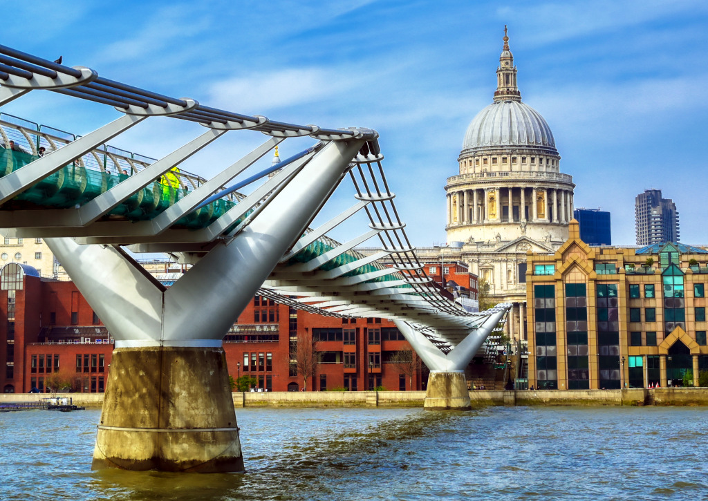 Millennium Bridge in London jigsaw puzzle in Bridges puzzles on TheJigsawPuzzles.com