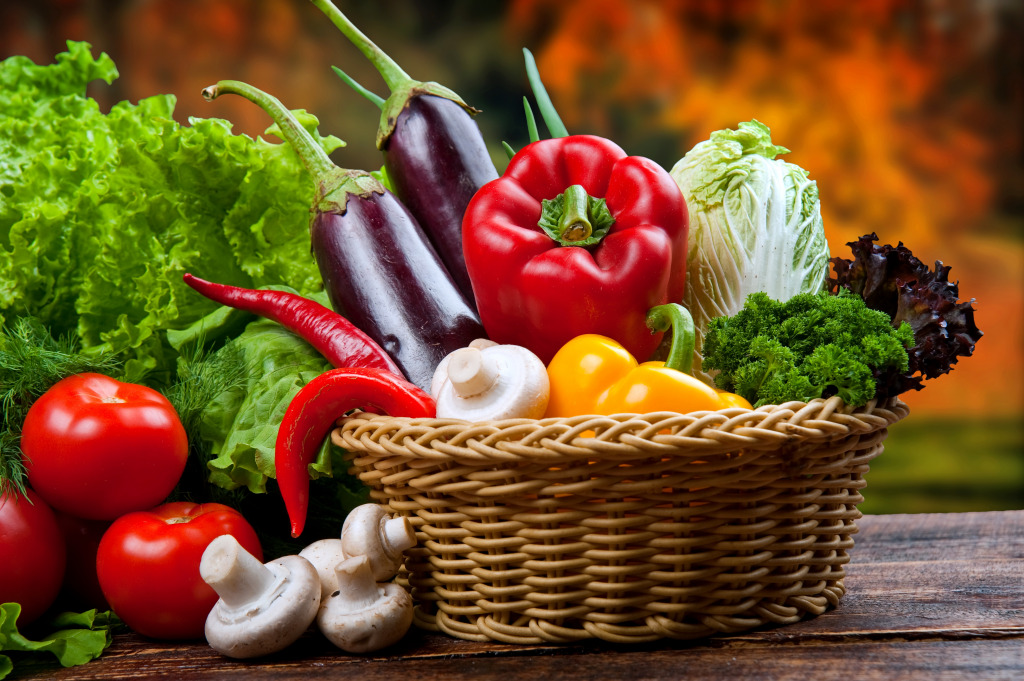 Fresh Vegetables in a Basket jigsaw puzzle in Fruits & Veggies puzzles on TheJigsawPuzzles.com