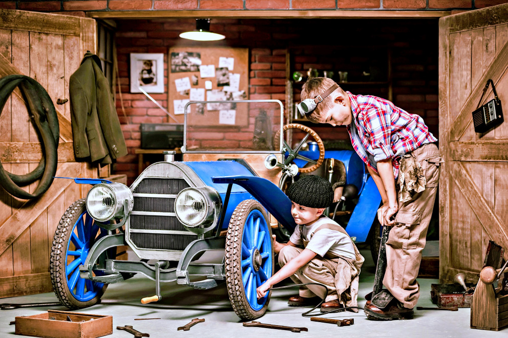 Classic Cars Cruising In Palm Springs, CA, USA Jigsaw Puzzle In Cars