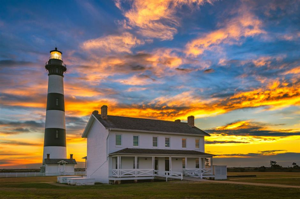 f1878c19-8938-4c60-8a5d-412e25d23cd2-lighthouses-bodieisland jigsaw puzzle in Robert Villa puzzles on TheJigsawPuzzles.com