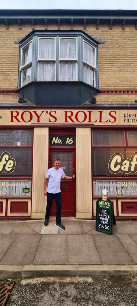 download (16) jigsaw puzzle in JOHN MACDONALD puzzles on TheJigsawPuzzles.com