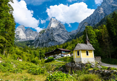 Chapel and Alpine Hut in the Kaiser Valley jigsaw puzzle in Great ...