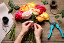 Making a Bouquet of Fresh Roses