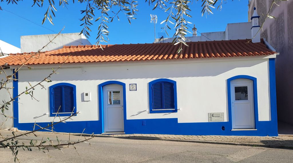 portugal jigsaw puzzle in Valentia Fishing puzzles on TheJigsawPuzzles.com