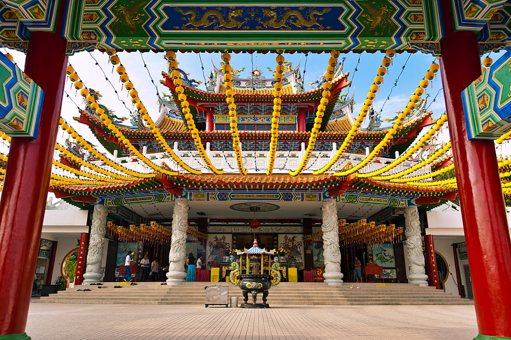 Thean Hou Chinese Temple in Kuala Lumpur, Malaysia jigsaw puzzle in Puzzle of the Day puzzles on TheJigsawPuzzles.com