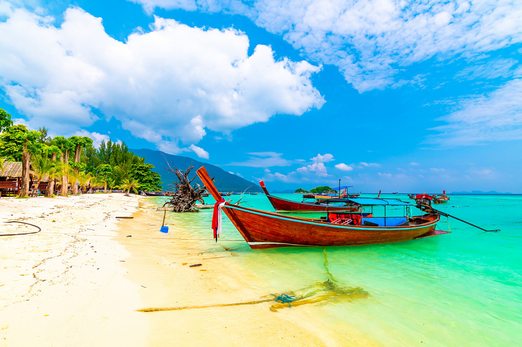 Longtail Boats, Koh Lipe Island, Thailand jigsaw puzzle in Great Sightings puzzles on TheJigsawPuzzles.com