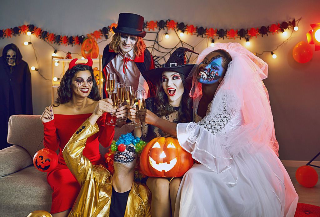 Fun Halloween Party jigsaw puzzle in Halloween puzzles on TheJigsawPuzzles.com