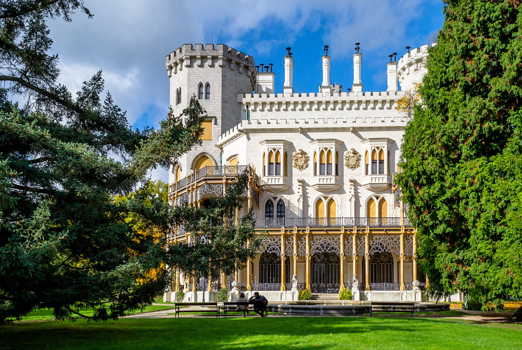 Hluboka Castle, Czech Republic jigsaw puzzle in Castles puzzles on TheJigsawPuzzles.com