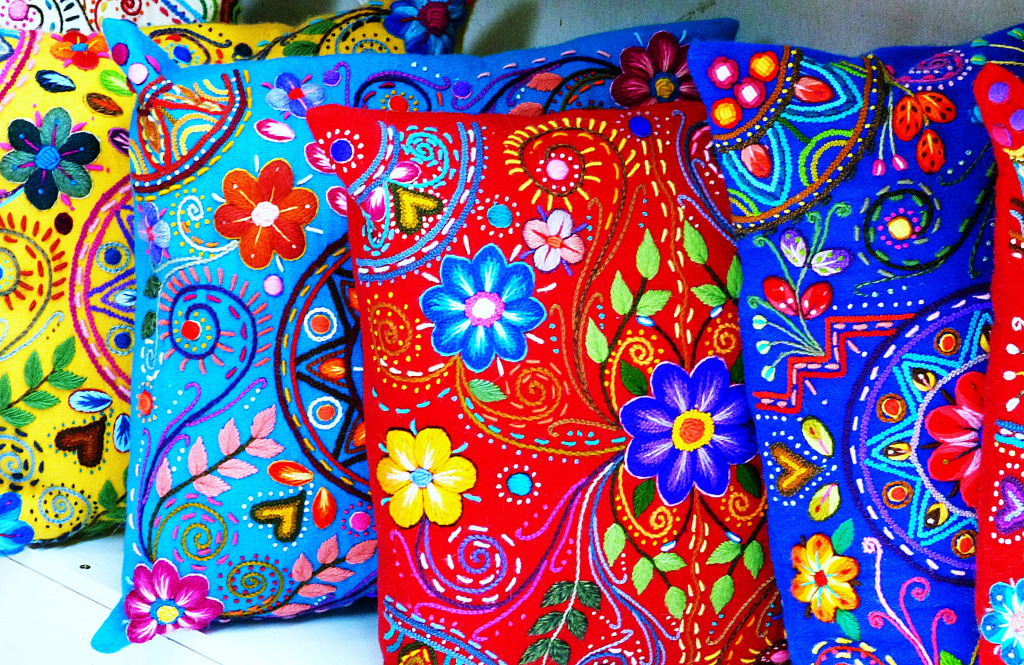 Traditional Handicrafts at the Market, Lima, Peru jigsaw puzzle in Handmade puzzles on TheJigsawPuzzles.com