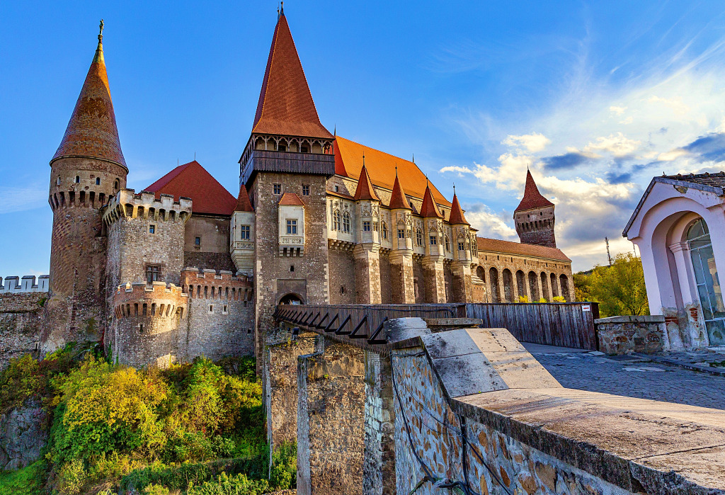 Gothic-Renaissance Corvin Castle, Romania jigsaw puzzle in Castles puzzles on TheJigsawPuzzles.com