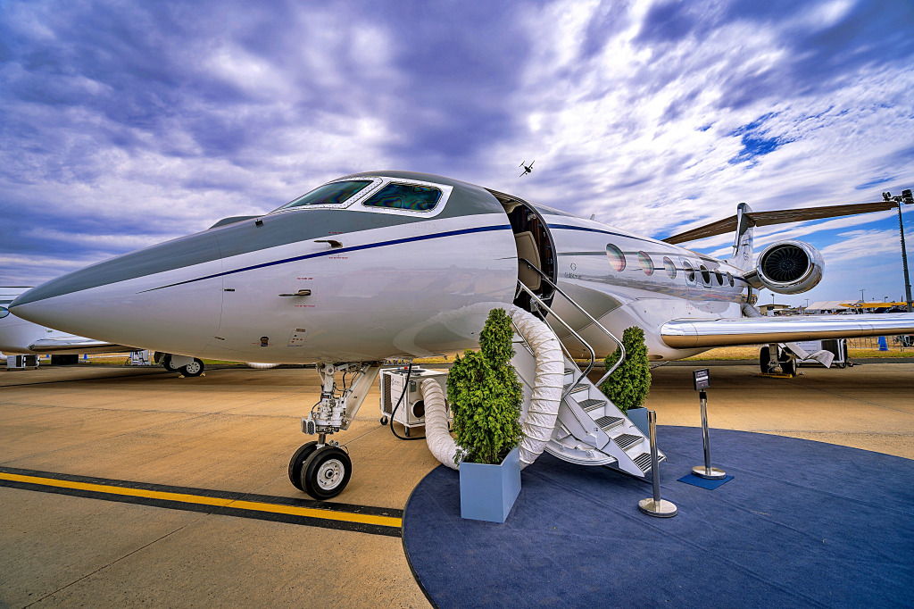 Gulfstream G600 Business Jet, Melbourne, Australia jigsaw puzzle in Aviation puzzles on TheJigsawPuzzles.com
