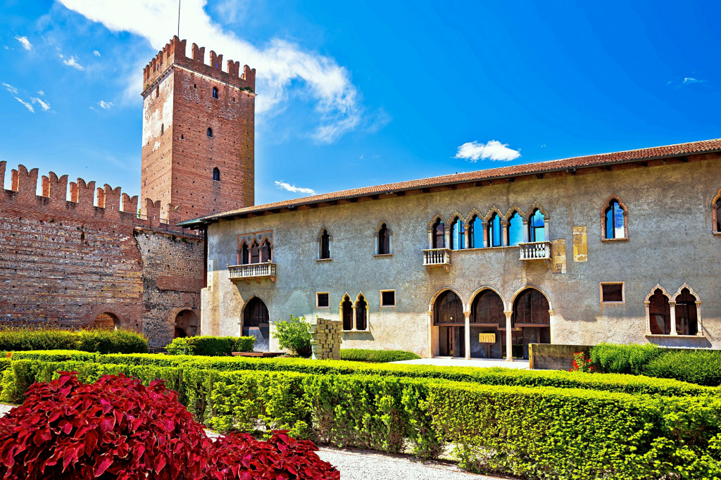 The Medieval Castle of Castelvecchio, Italy jigsaw puzzle in Castles puzzles on TheJigsawPuzzles.com