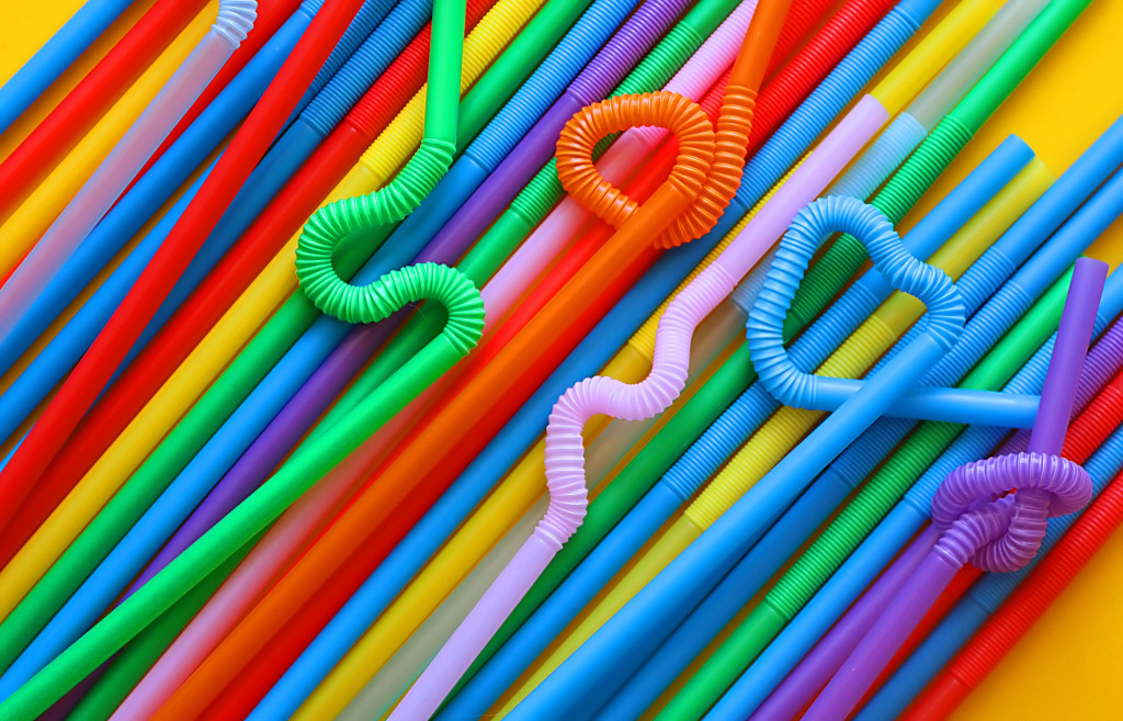 Colored Cocktail Straws jigsaw puzzle in Macro puzzles on TheJigsawPuzzles.com