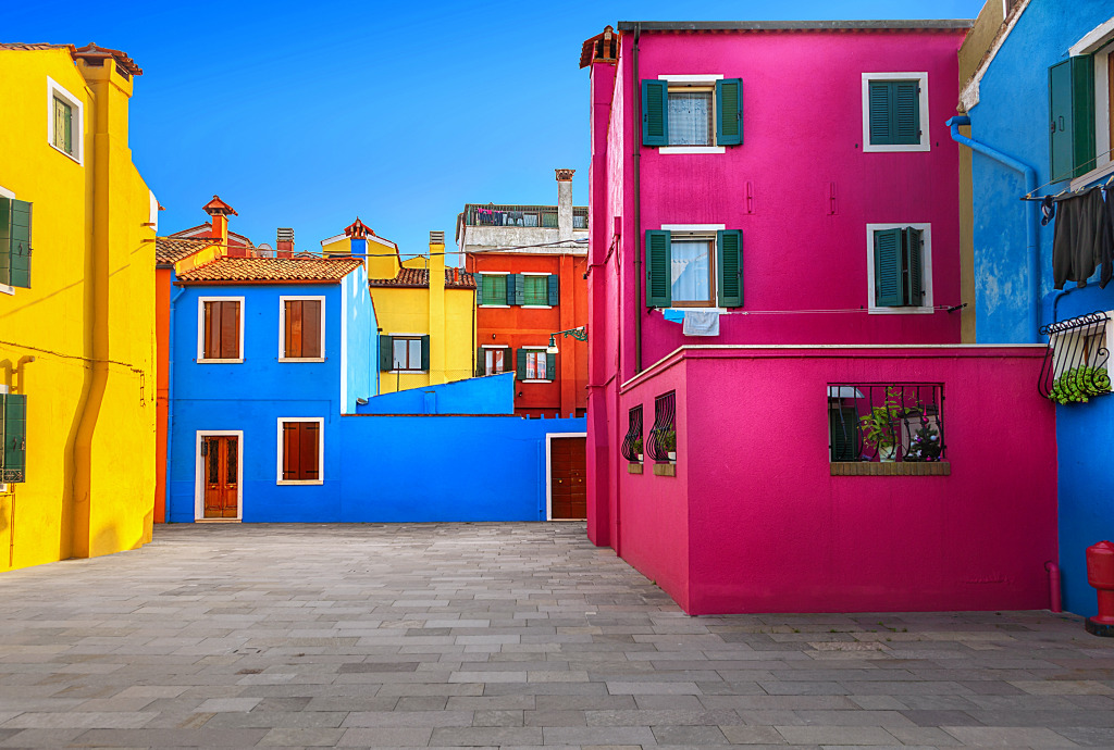 Colorful Houses in Burano, Venice, Italy jigsaw puzzle in Street View puzzles on TheJigsawPuzzles.com