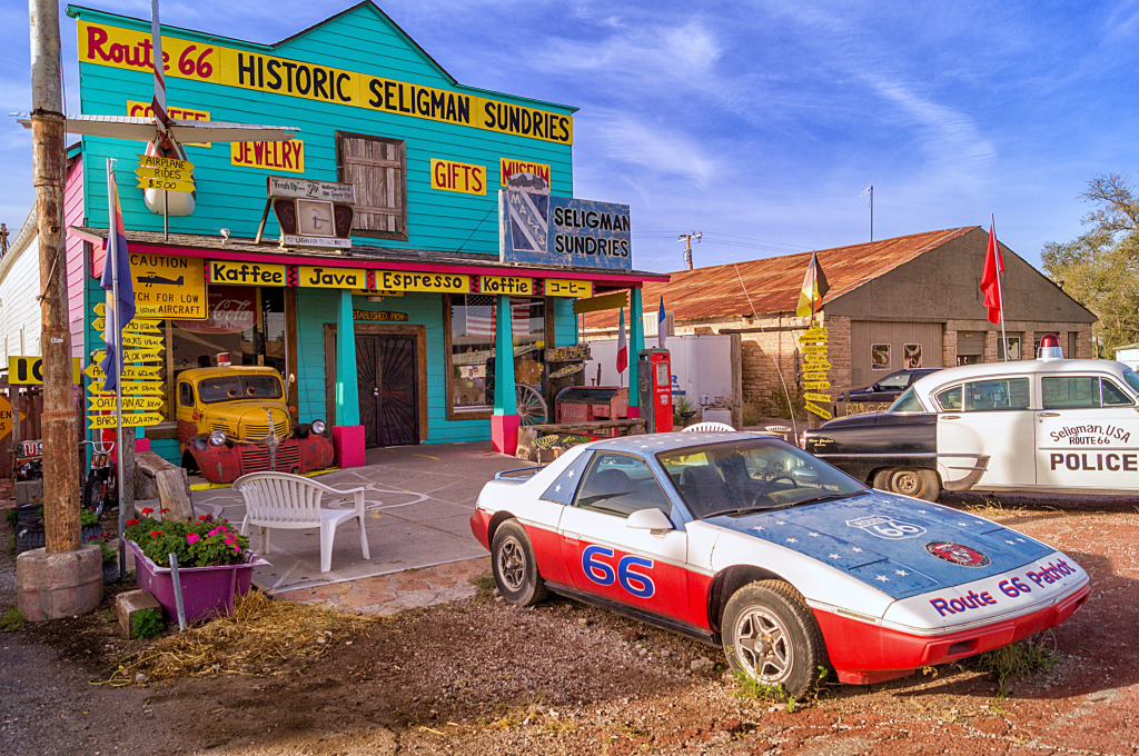 Seligman, Route 66, Arizona, USA jigsaw puzzle in Autos & Motorräder puzzles on TheJigsawPuzzles.com