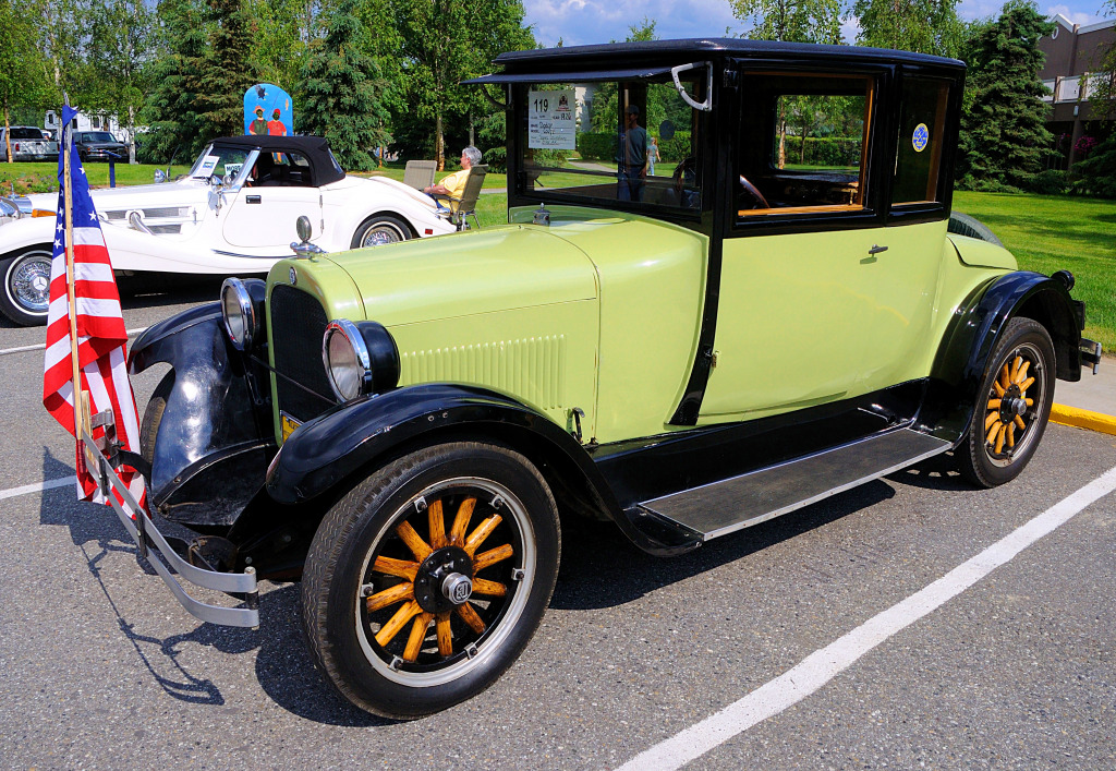 Dodge Coupe de 1926 em Fairbanks, Alasca jigsaw puzzle in Carros & Motos puzzles on TheJigsawPuzzles.com