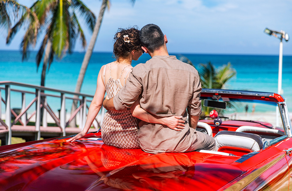 On the Coastline of the Caribbean Sea jigsaw puzzle in Cars & Bikes puzzles on TheJigsawPuzzles.com