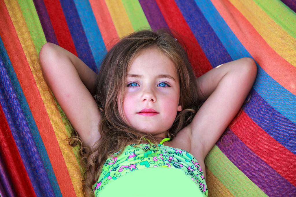 Happy Summer Vacation jigsaw puzzle in People puzzles on TheJigsawPuzzles.com