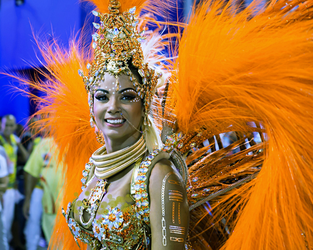 Beautiful Samba Dancer in Rio de Janeiro, Brazil jigsaw puzzle in People puzzles on TheJigsawPuzzles.com