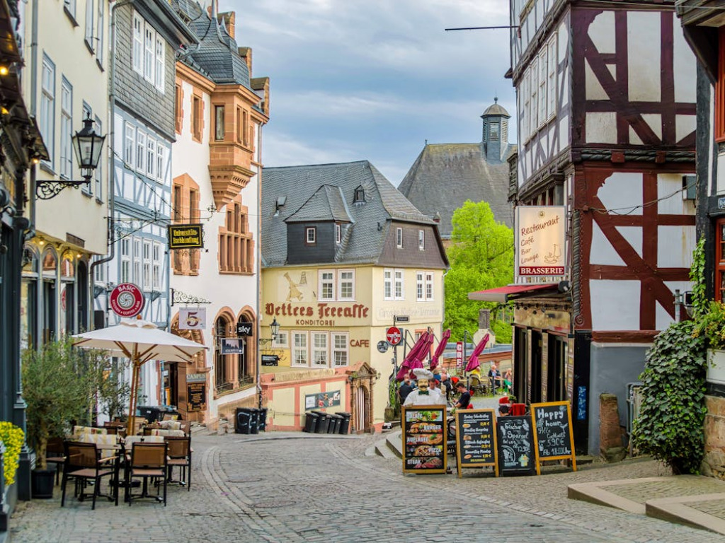 free-photo-of-old-town-in-marburg-in-germany jigsaw puzzle in sam gamgee puzzles on TheJigsawPuzzles.com