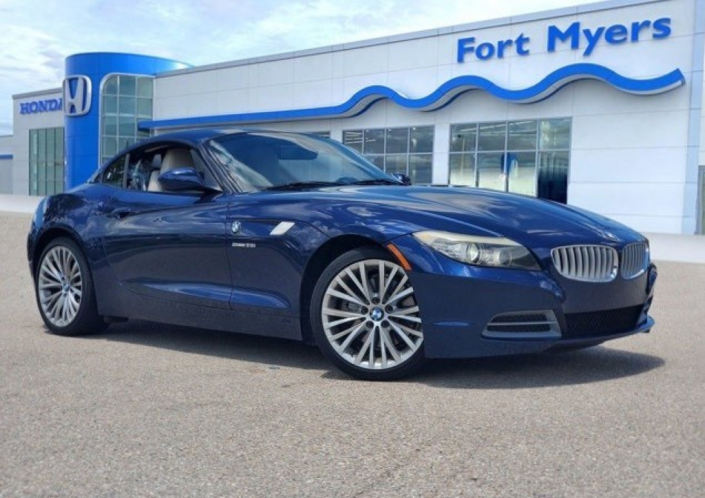 2009 BMW Z4 sDrive 35I jigsaw puzzle in Ralph Steele puzzles on TheJigsawPuzzles.com