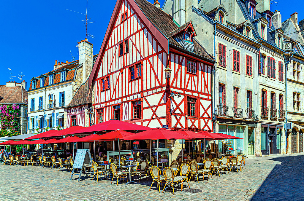 Street Cafe, Dijon Old Town, France jigsaw puzzle in Street View puzzles on TheJigsawPuzzles.com