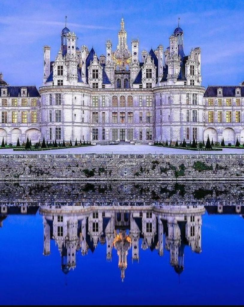 Chateau Chambord w-reflection in river jigsaw puzzle in Carolyn Wright puzzles on TheJigsawPuzzles.com