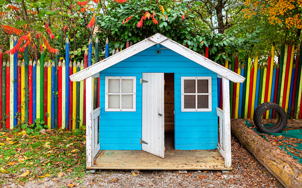 Маленький игровой домик для детей jigsaw puzzle in Улицы puzzles on TheJigsawPuzzles.com