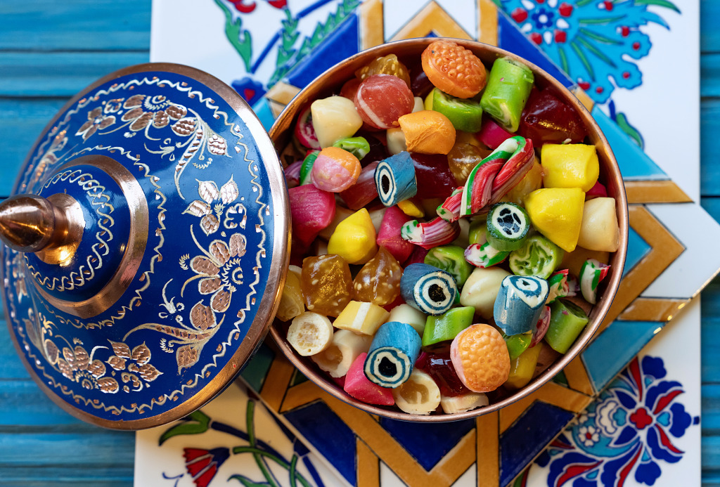 Candy and Chocolate in Istanbul jigsaw puzzle in Food & Bakery puzzles on TheJigsawPuzzles.com