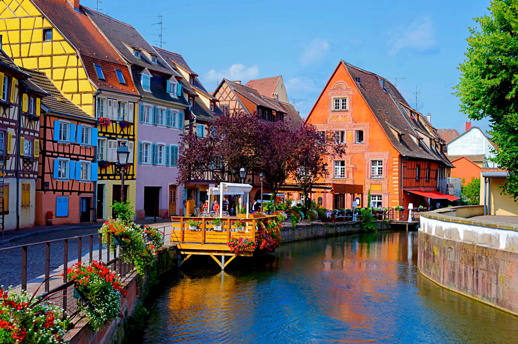 Paysage urbain de Colmar jigsaw puzzle in Ponts puzzles on TheJigsawPuzzles.com