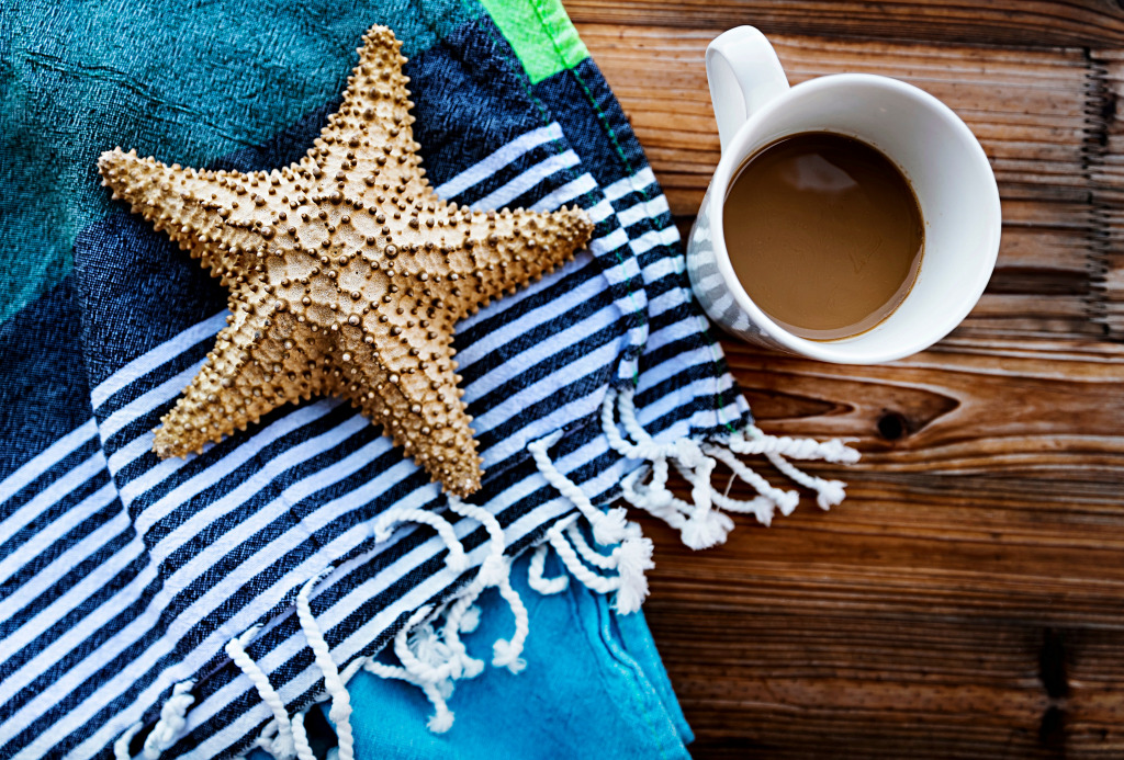 Relaxing Summer Vacation Concept jigsaw puzzle in Macro puzzles on TheJigsawPuzzles.com