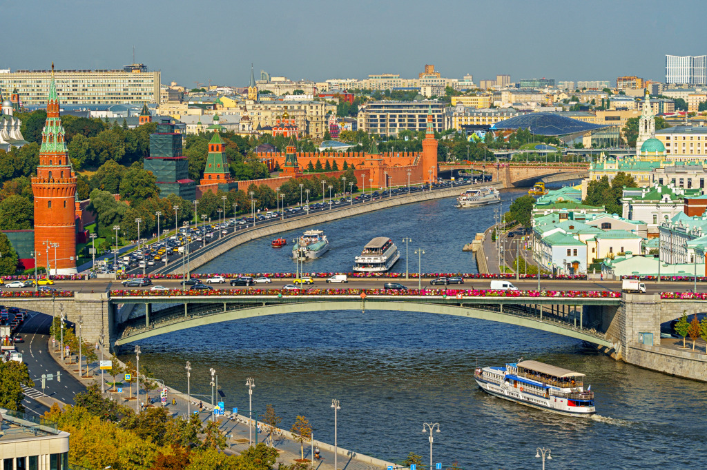 Ponte Bolshoy Kamenny, Moscou jigsaw puzzle in Pontes puzzles on TheJigsawPuzzles.com