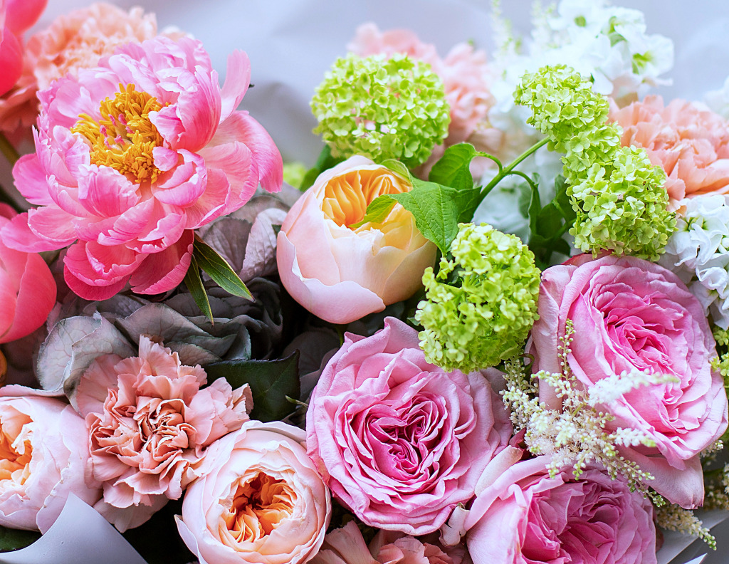 Fresh Cut Flowers jigsaw puzzle in Flowers puzzles on TheJigsawPuzzles.com