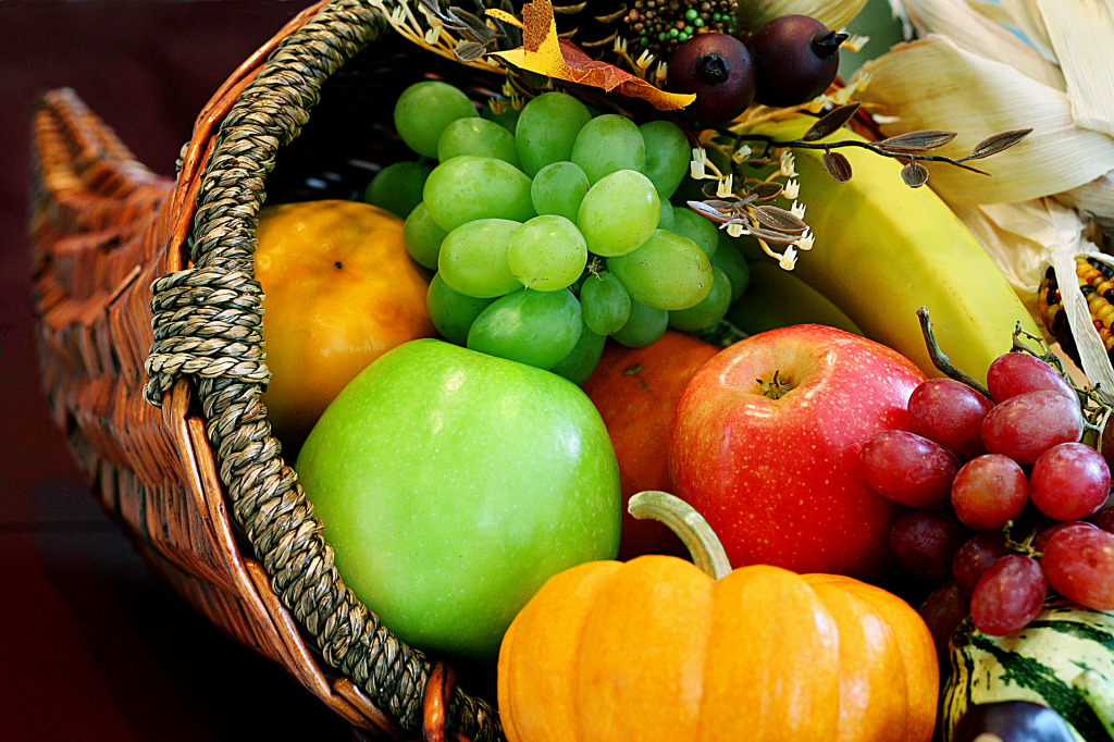 Autumn Fruits and Vegetables jigsaw puzzle in Fruits & Veggies puzzles on TheJigsawPuzzles.com