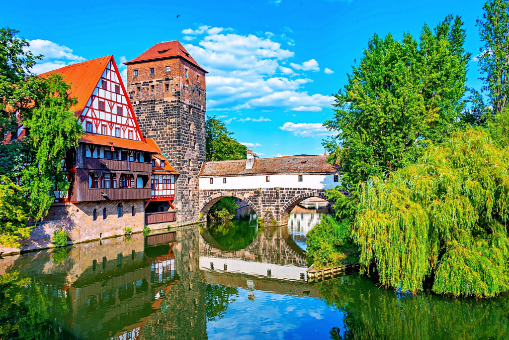 Vieille ville historique de Nuremberg, Allemagne jigsaw puzzle in Ponts puzzles on TheJigsawPuzzles.com