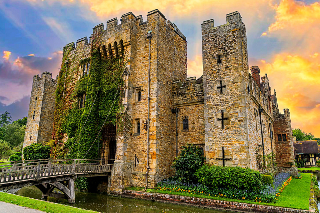 Château de Hever dans le Kent, Angleterre jigsaw puzzle in Ponts puzzles on TheJigsawPuzzles.com